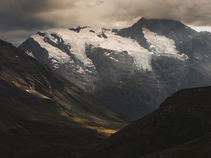 Le Mont Pourri depuis le lac noir en Haute-Tarentaise (Savoie)