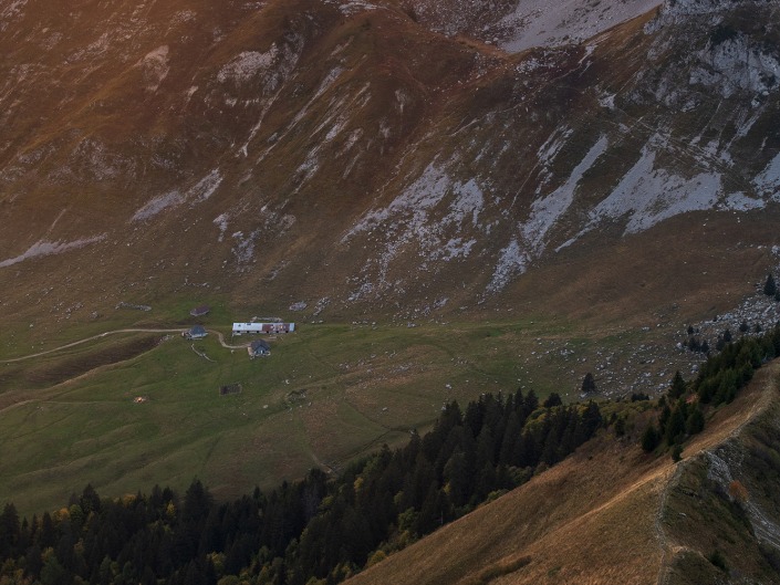 Vue depuis la Chaurionde au coucher de soleil