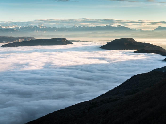 Mer de nuages dans le Bugey depuis la Croix d'Innimond