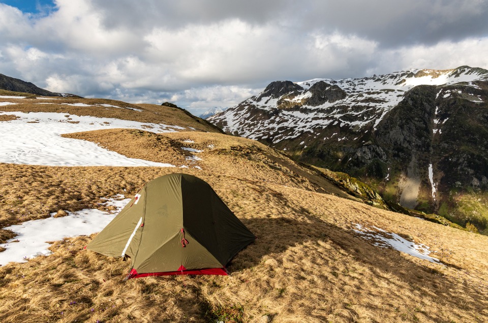 Bivouac sous la montagne d'Outray dans le Beaufortain