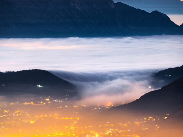 Mer de nuages sur Chambéry depuis le Roc de Tormery