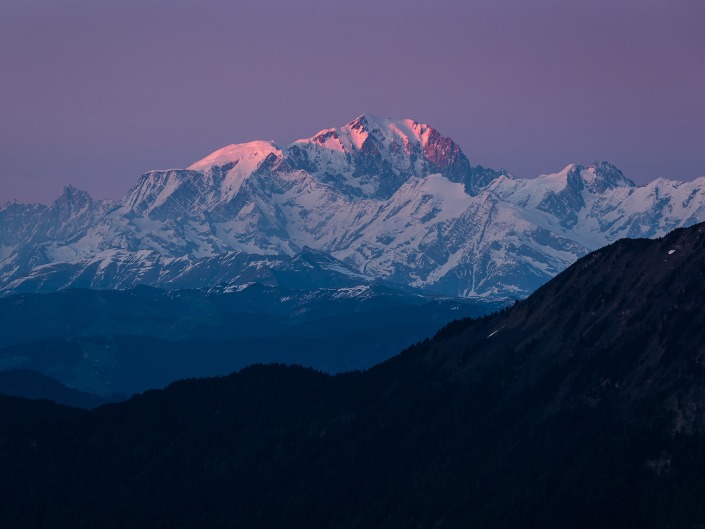Depuis la Pointe du Velan : vue du coucher de soleil sur le Mont Blanc