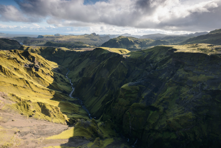 Sur le sentier près de Thakgil en Islande