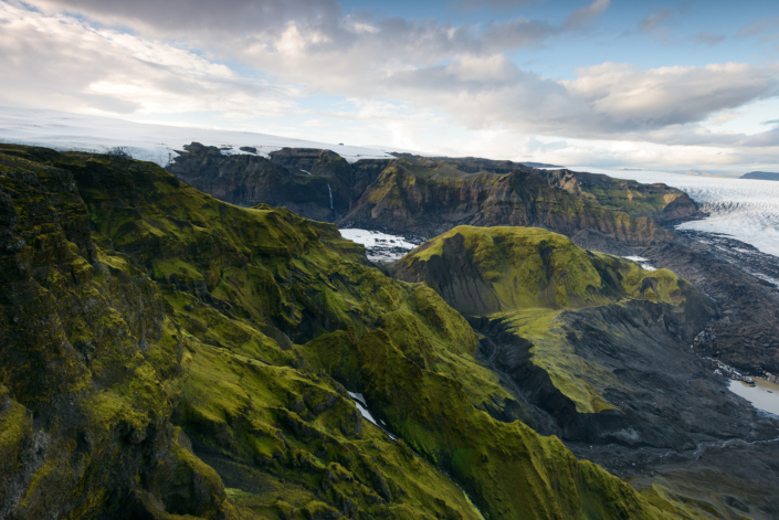 Sur le sentier près de Thakgil en Islande