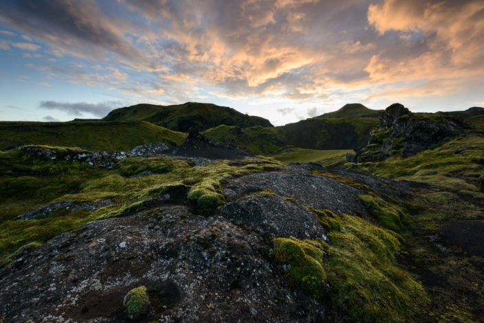 Coucher de soleil près de Thakgil en Islande